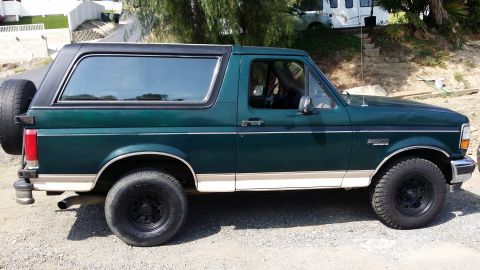 1994 Ford Bronco photo