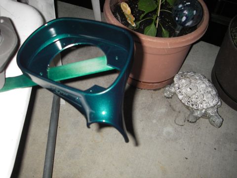 1996 BMW Z3 - first shell painted. one at a time no hurry custom rattle cans from Napa code 275 Boston Green