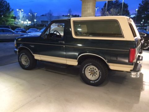 1992 Ford Bronco photo