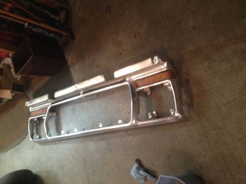 1978 Ford Bronco - This chrome grille with amber turn signals is from a 1978 Ford Bronco.