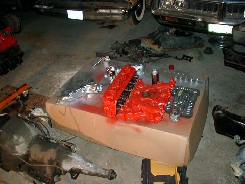1978 Ford Bronco - Painting heads & exhaust manifolds.
