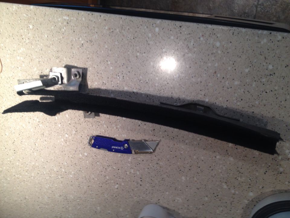 1965 Mustang door run felt replacement