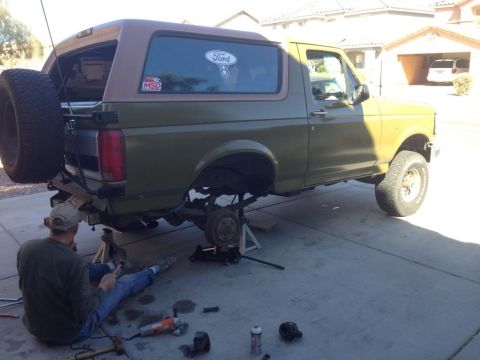 1994 Ford Bronco - Sky Shackle Flip