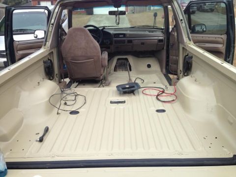 1994 Ford Bronco - Desert Sand Monstaliner