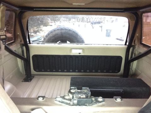 1994 Ford Bronco - Desert Sand Monstaliner