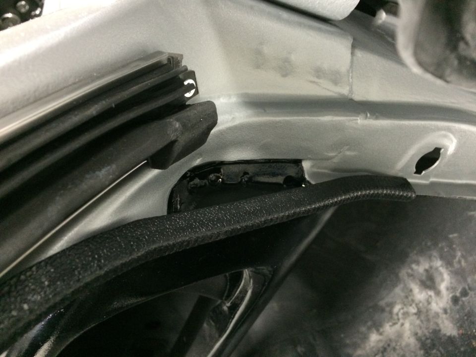 1965 Mustang A pillar windlace bracket