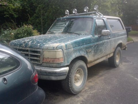 1996 Ford Bronco photo