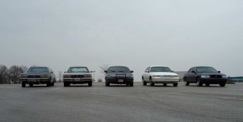 1998 Ford Crown Victoria - The line up at the beginning of the meet.