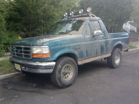 1996 Ford Bronco photo