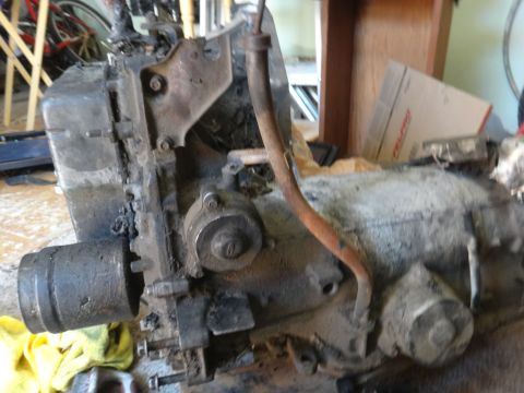 1993 Ford Taurus - This is a transmission part, not a 1993 Ford Taurus.