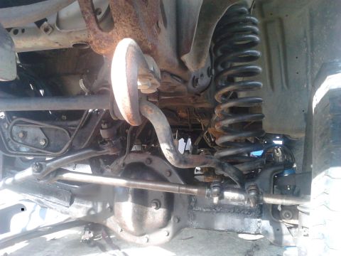 1988 Ford Bronco - another look of the driver side suspension still need the bumpstops, aftermarket coilbuckets, F-250 shock tower, limiting straps, and some…