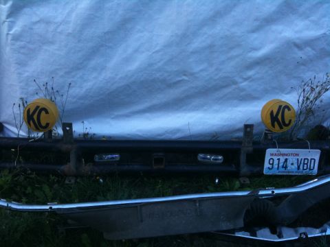1979 Ford Bronco - Aftermarket rear bumper assembly with KC lights and a Washington state license plate is shown.
