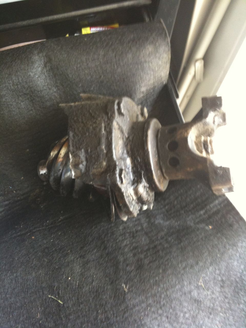 Broken differential carrier with damaged ring gear and yoke
