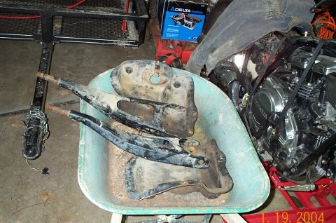 1986 Ford Bronco - Quad Shock Towers and Stock radius arms to extend