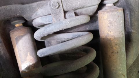 1984 Ford Bronco - Dual shocks, twice as expensive?