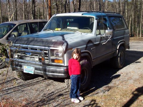 1986 Ford Bronco “dirt dog”