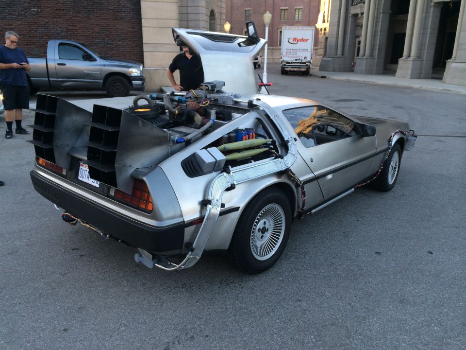 Silver DeLorean DMC-12 with flux capacitor and vents, rear view