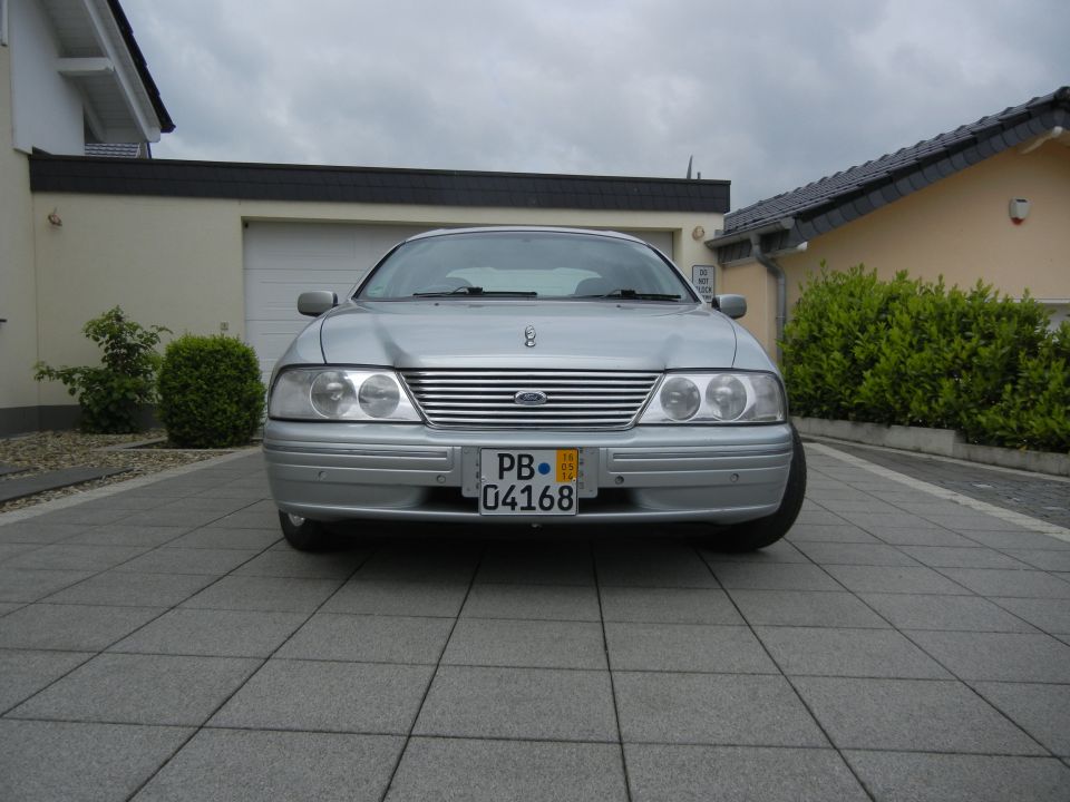 1999 Ford Fairlane “AU Ghia”