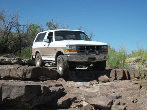 1996 Ford Bronco photo