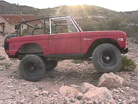 1971 Ford Bronco - This 1971 Ford Bronco is equipped for off-road adventures with its modified suspension and roll cage.
