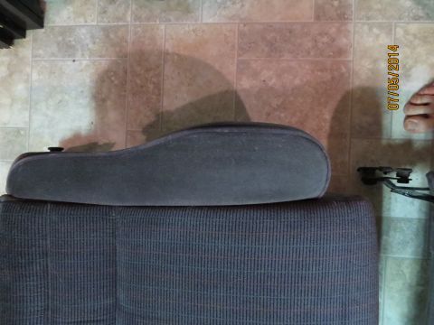 1985 Volkswagen GTI - A car seat armrest is shown in detail, with a date stamp of 07/05/2014 visible in the background.