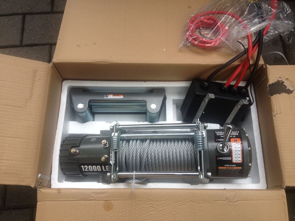 12,000 lb  BADLAND winch