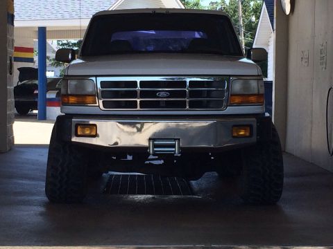 1994 Ford Bronco photo