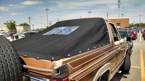 1986 Ford Bronco photo