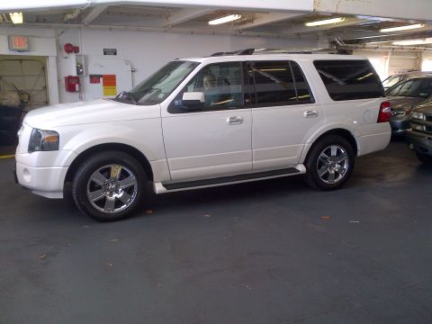 2009 Ford Expedition photo