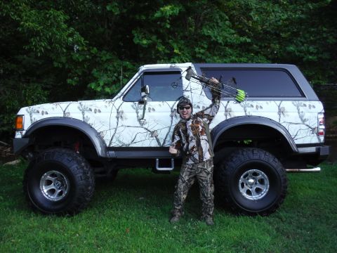 1991 Ford Bronco photo