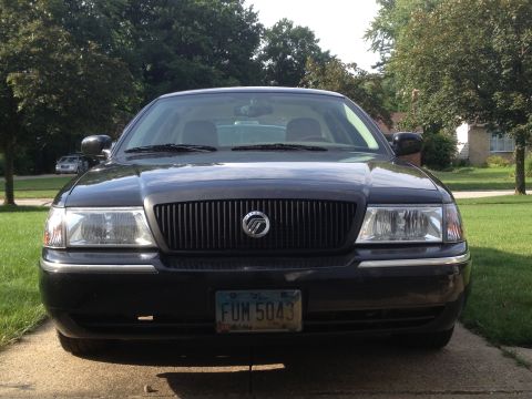 2004 Mercury Grand Marquis photo
