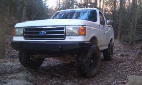 1990 Ford Bronco photo