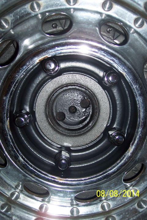 1978 Ford Bronco - Wheel hub detail with lug nuts visible, dated 08/08/2014.