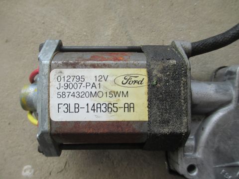 1995 Ford F-150 - LH Window Motor Close-up 1