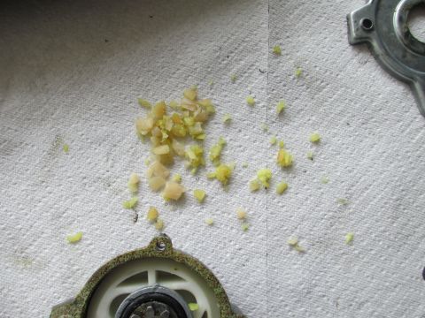 1995 Ford F-150 - LH Window Motor drive pin debris