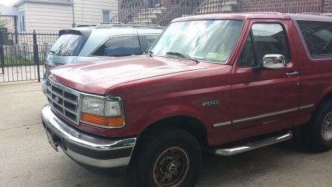 1996 Ford Bronco photo