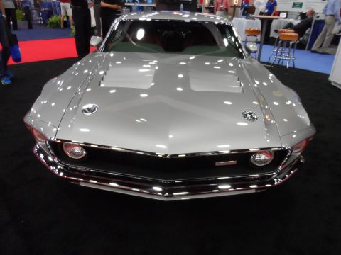 1971 Ford Ranchero - Front view of a silver 1969 Ford Mustang Mach 1 on display.