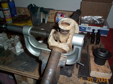 1992 Ford Bronco - Make sure you push the opposite side of the u-joint out after you get one of the caps off.