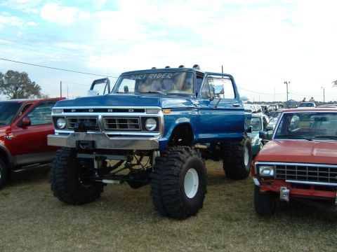 1983 Ford Bronco photo