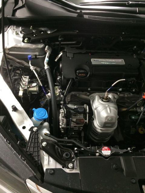 2014 Honda Accord - Engine bay of a 2014 Honda Accord, showing the VTEC engine components.
