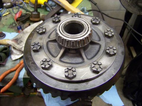1999 Mercury Grand Marquis - A differential carrier assembly, likely undergoing maintenance or repair, is shown in detail.