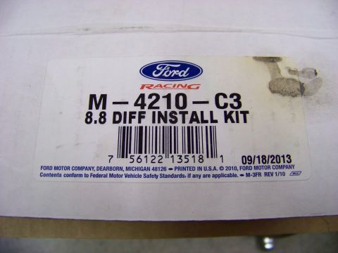 1999 Mercury Grand Marquis - This label indicates a Ford Racing differential install kit, not a 1999 Mercury Grand Marquis.