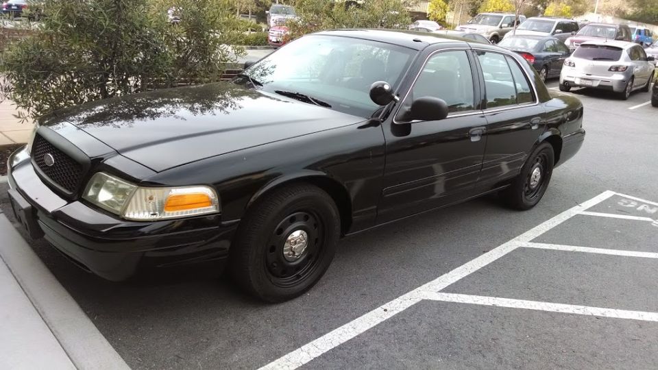 2005 Ford Crown Victoria “Vickie”
