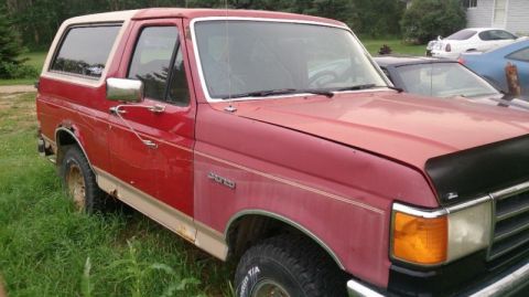 1990 Ford Bronco photo