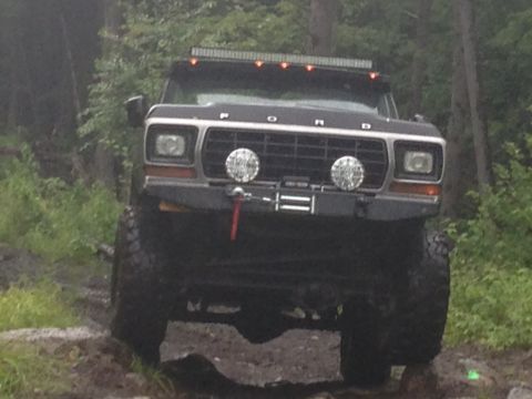 1979 Ford Bronco - This modified 1978 Ford Bronco is equipped for off-road adventures with a winch and light bar.
