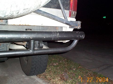1992 Ford Bronco - Clearance from the bumper to the tire carrier now.