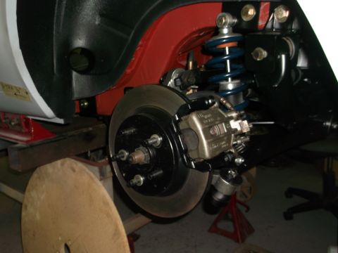 1967 Ford Mustang - Direct air shot to rotors.