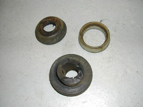 1996 Ford Bronco - Worn radius arm bushings.