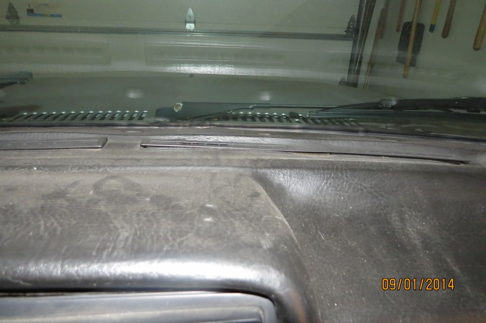 Dashboard interior view with date stamp