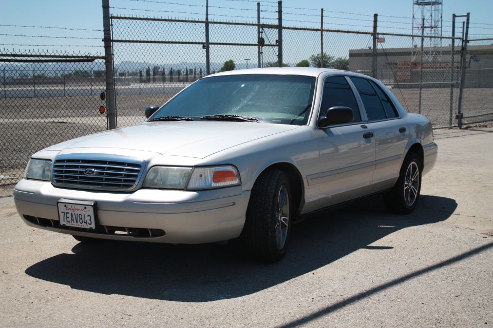 2004 Ford Crown Victoria